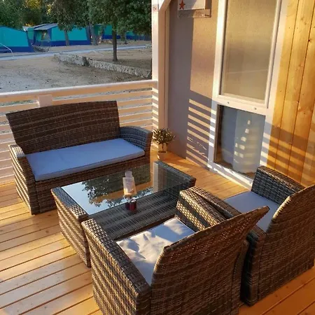 Kemping Seahorse Mobile Home, Soline Biograd 4*