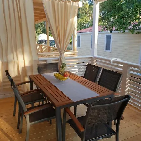 Seahorse Mobile Home, Soline Biograd 4*