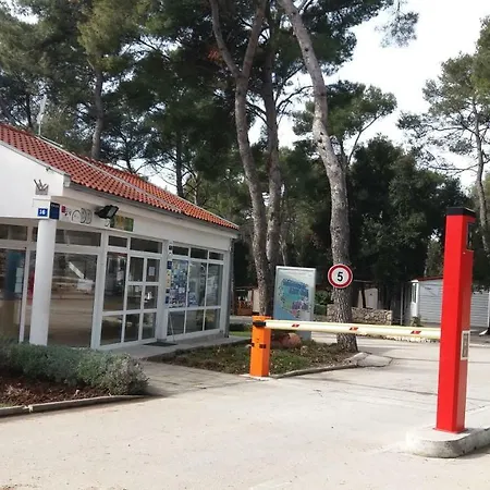 Seahorse Mobile Home, Soline Biograd 4*